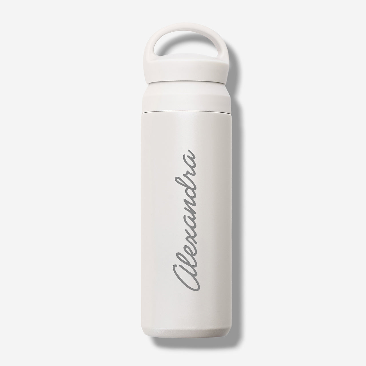 Termos cu nume – cadou practic pentru femeie