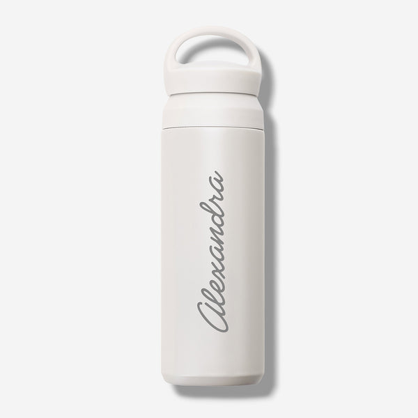 Termos cu nume – cadou practic pentru femeie