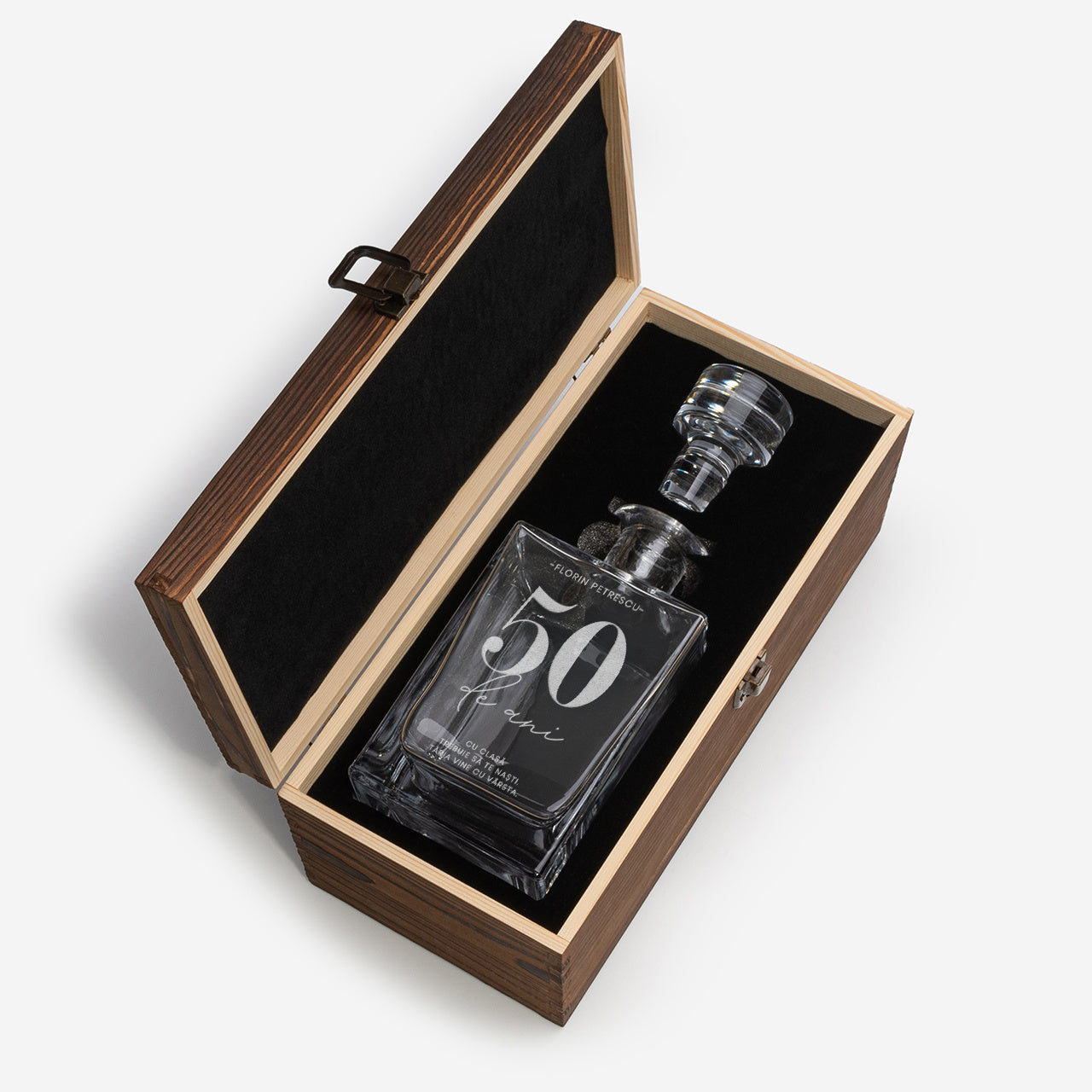 Carafă pentru aniversarea a 50 de ani - Cu clasă te naști