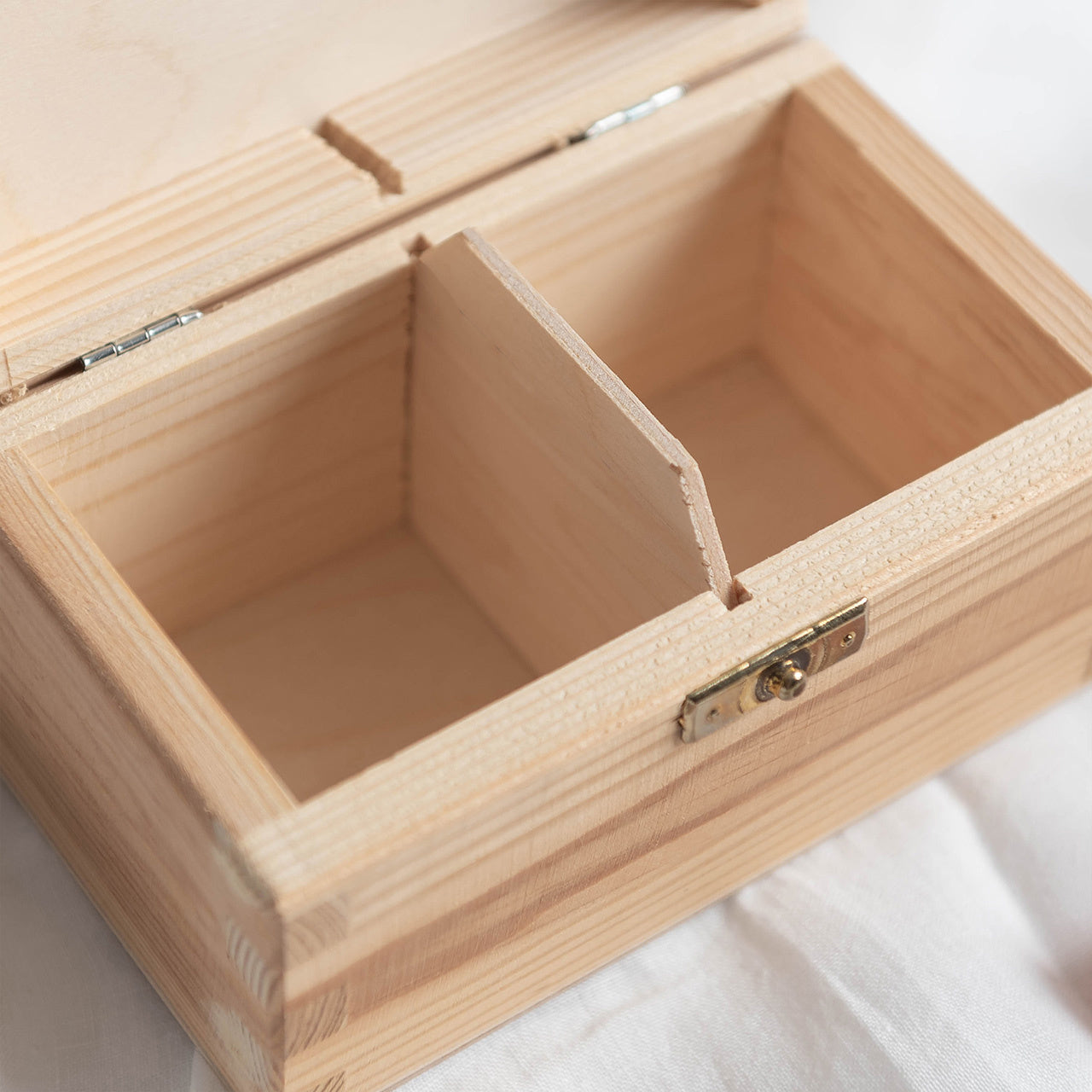 Cutie din lemn cu fotografie pentru Botez