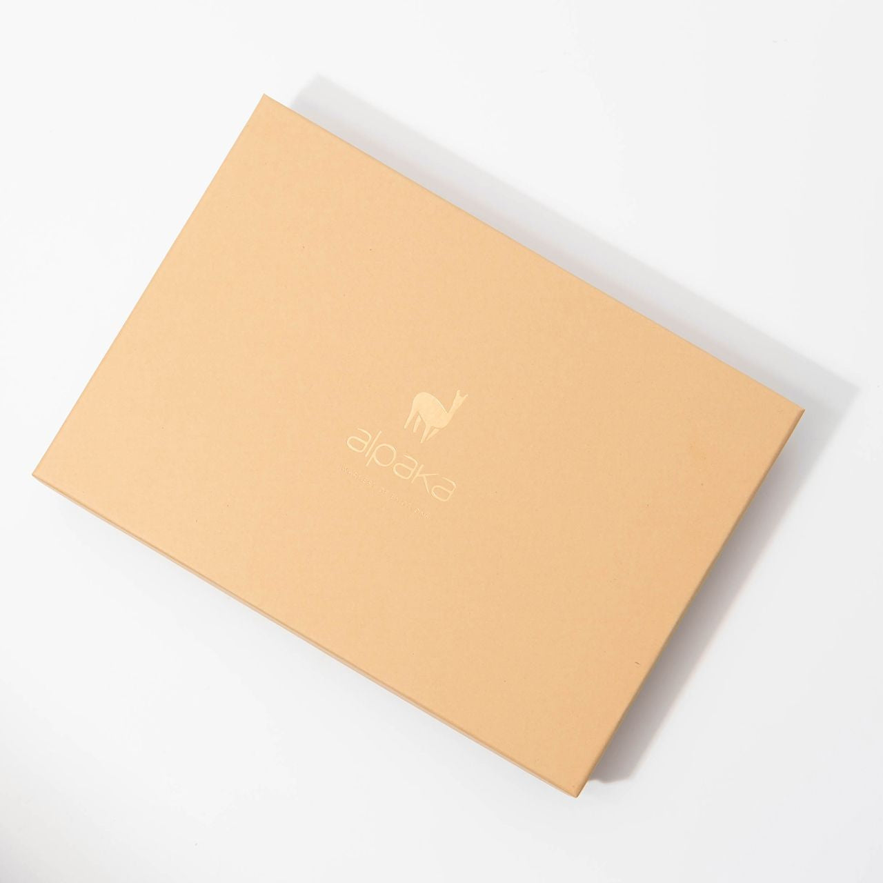 Șal din alpaca - cadou elegant pentru ea