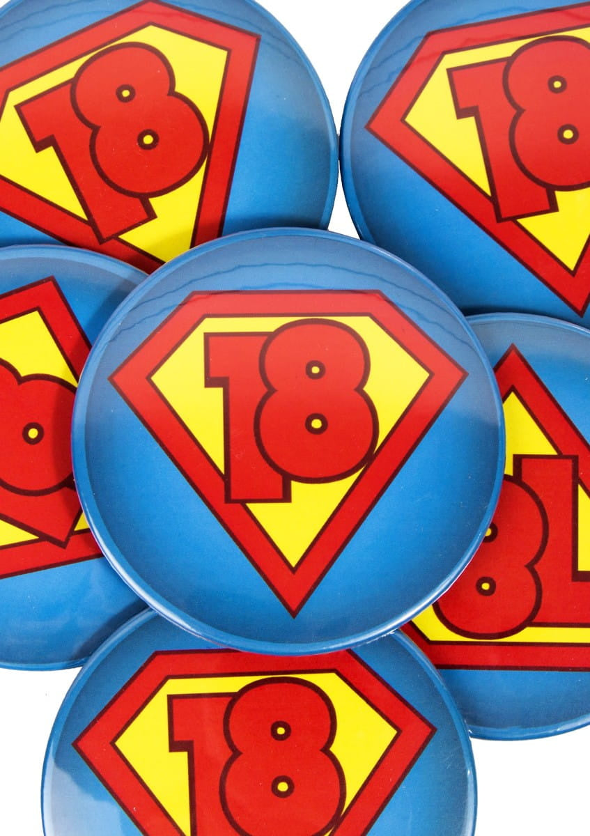 Insignă pentru aniversarea de 18 ani SUPERHERO