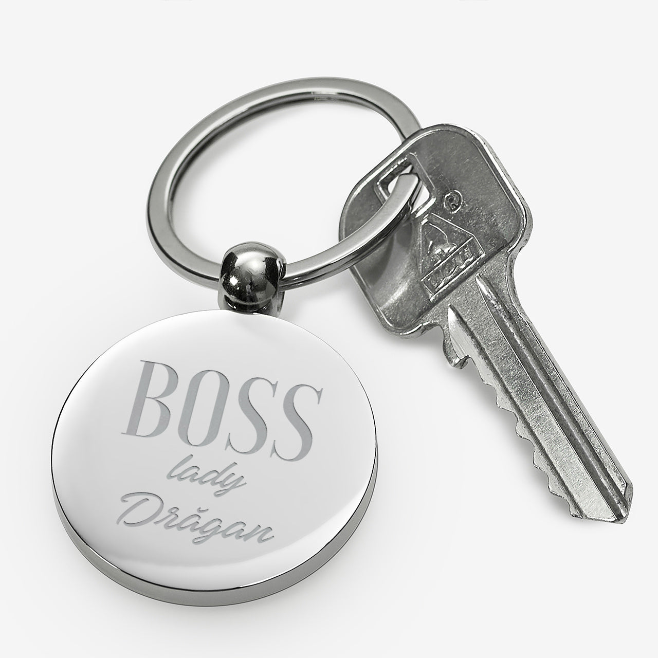 Grawerowany brelok dla szefowej prezent dla szefowej brelok z grawerem brelok do kluczy personalizowany brelok