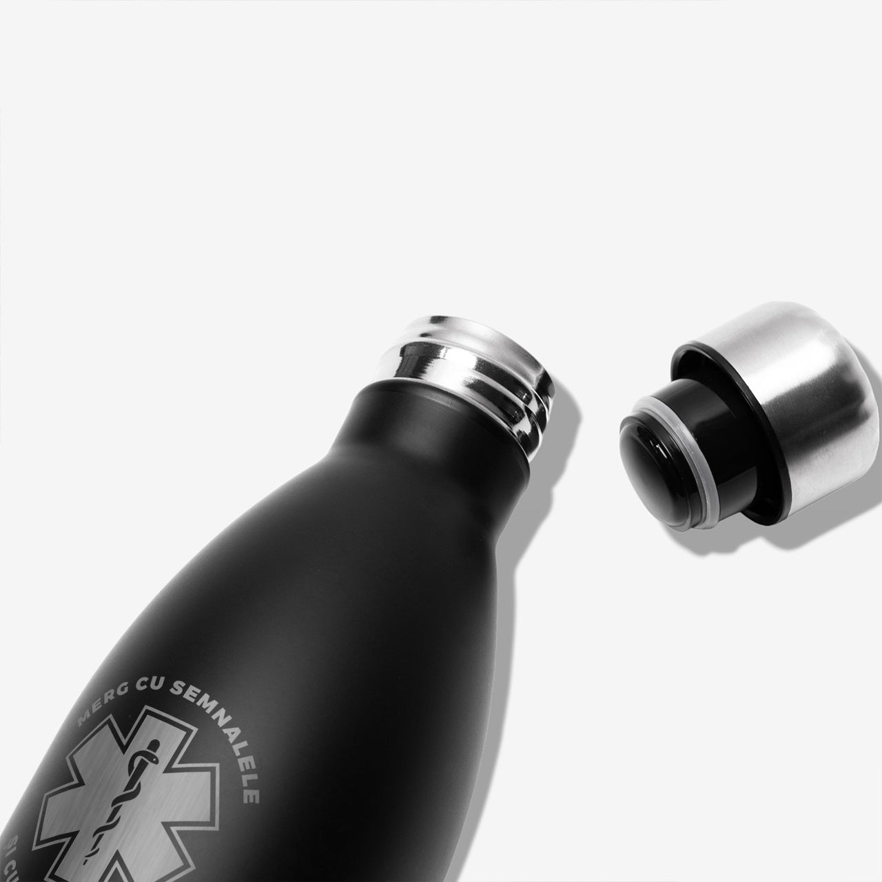 Termos gravat pentru paramedic