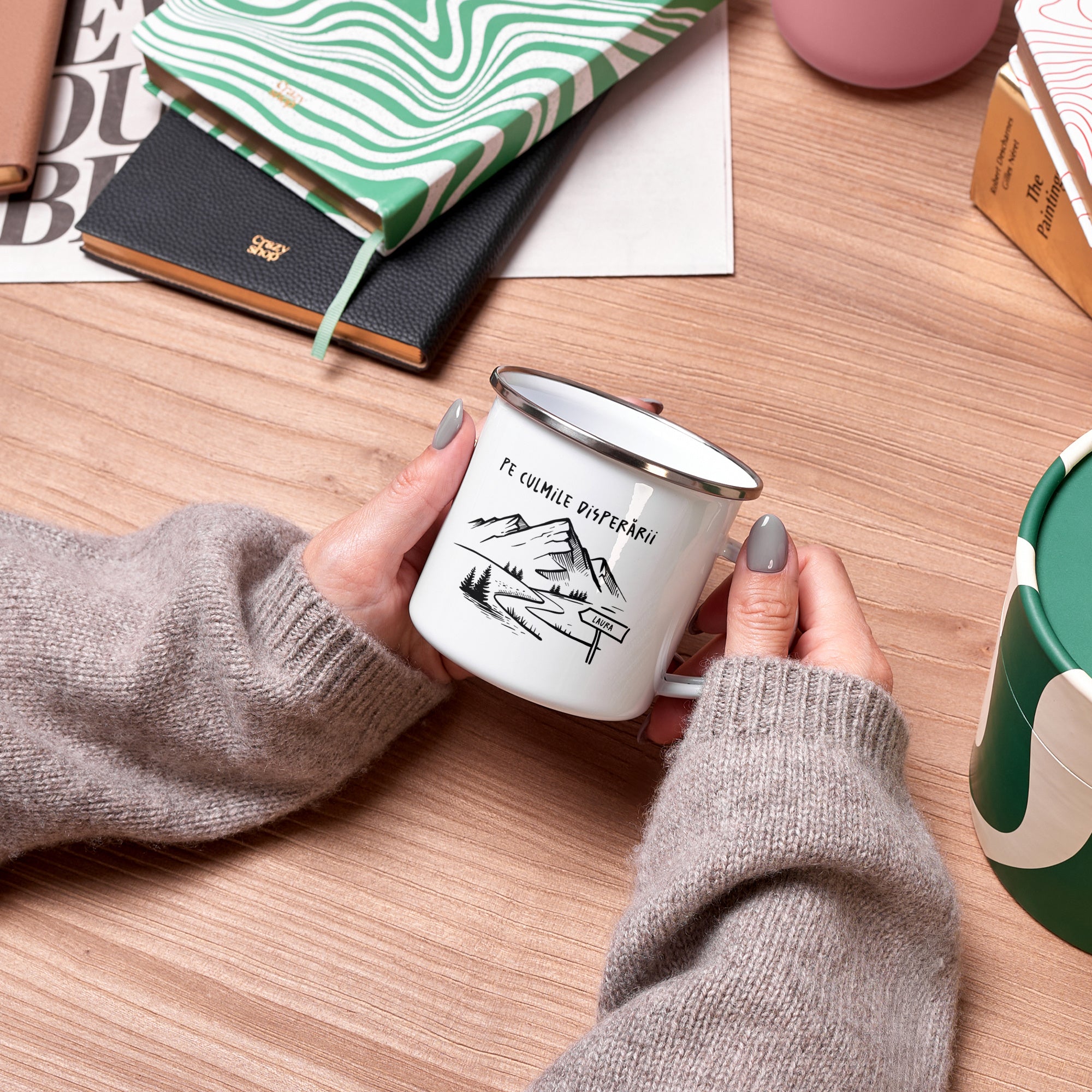 Cană amuzantă pentru un iubitor de munți - personalizată